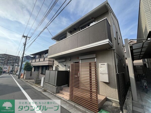 プラウドの物件外観写真